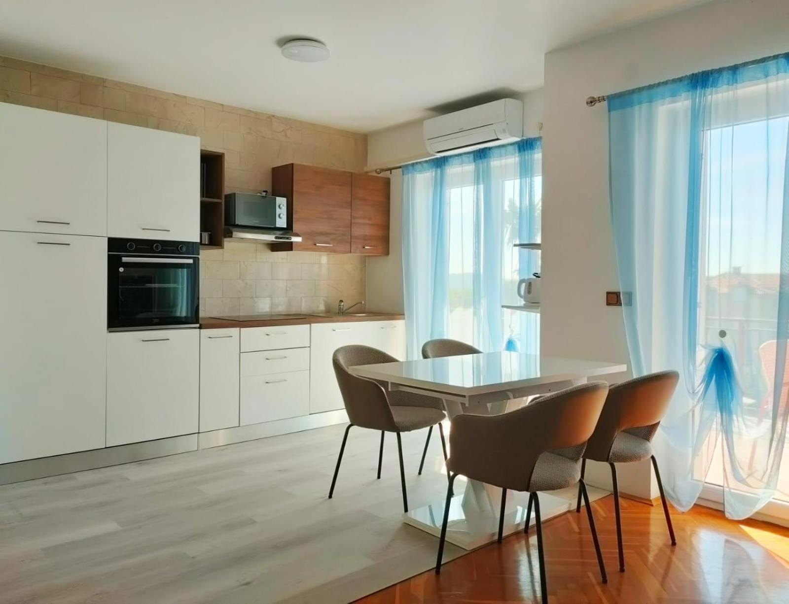 Skajla Apartments メドゥリン エクステリア 写真
